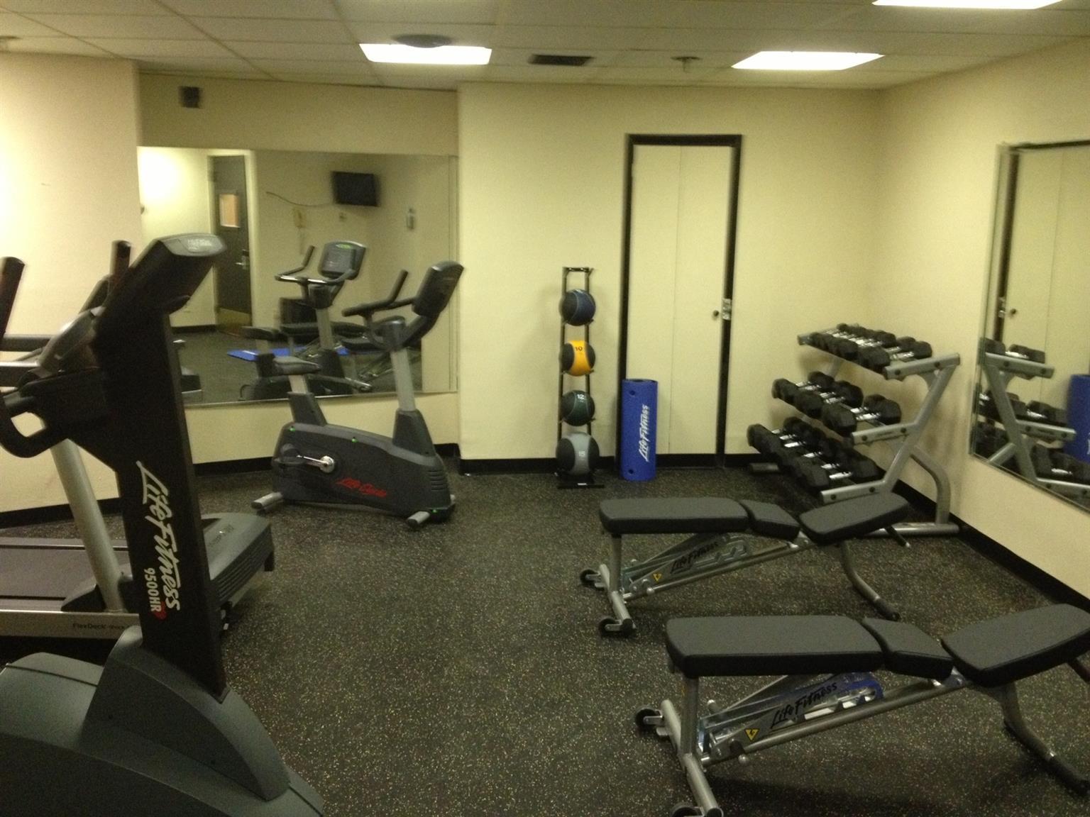 Best Western Bordentown Inn Удобства фото