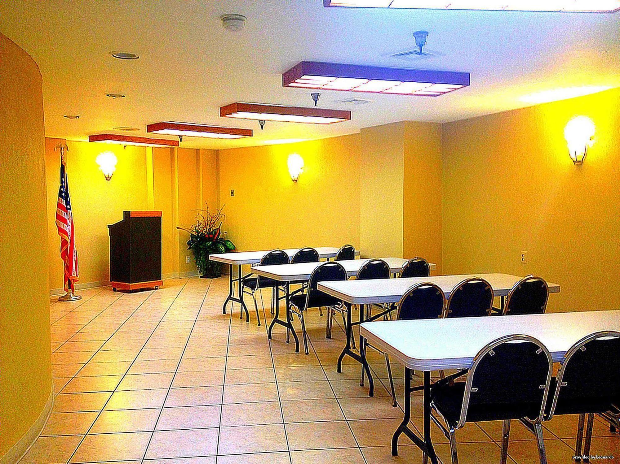 Best Western Bordentown Inn Бизнес фото